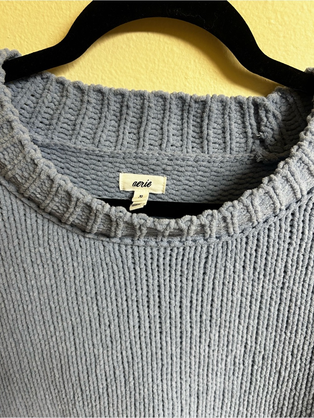 aerie Light Gray Ribbed Crewneck Sweater